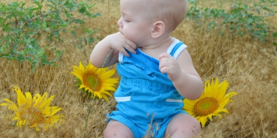 Bebeklerde Parmak Emmenin Zararları Var mı?