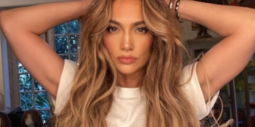 Jennifer Lopez Paskalya'da çocuklarıyla uzaktan bağlantı kurdu