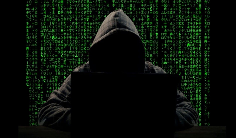 Tatilin Keyfini Çıkaran Hackerler
